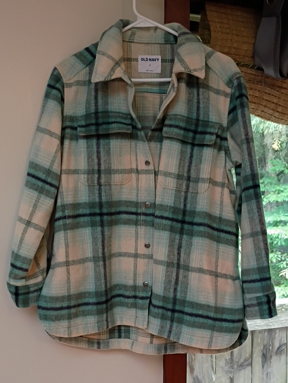 Old Navy Cream and Green Plaid Snap-Front Fleece Jacket